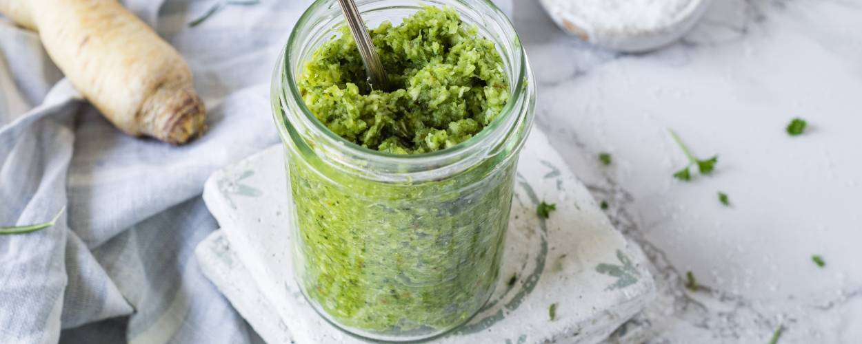 Gewürzpaste mit Kräutern