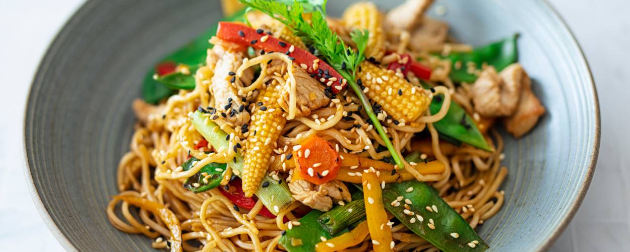 Wok-Nudeln mit Asia-Gemüse