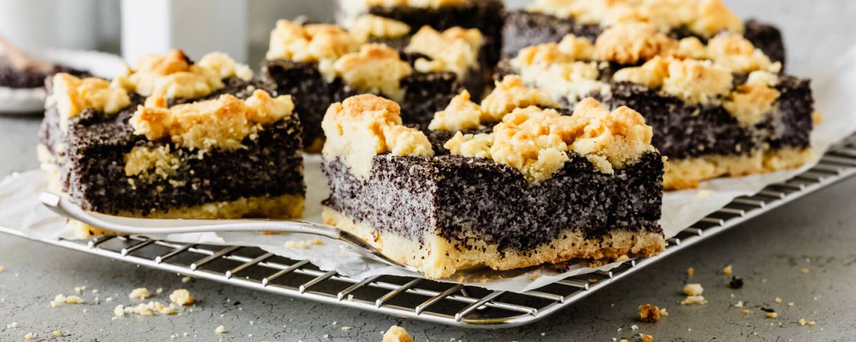 Mohnkuchen vom Blech mit Streusel