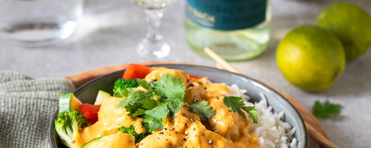 Hähnchen mit Weißweincurry und Gemüse