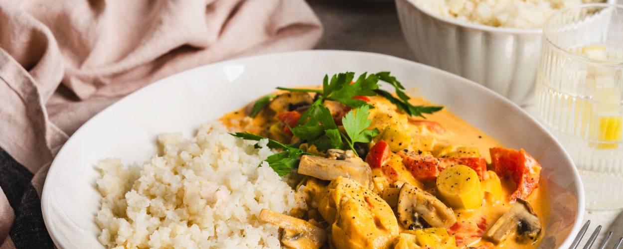 Hähnchen mit Schlemmersoße Low Carb