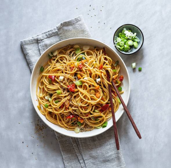Sweet-Chili-Glasnudelsalat im Monsieur Cuisine | ZauberMix