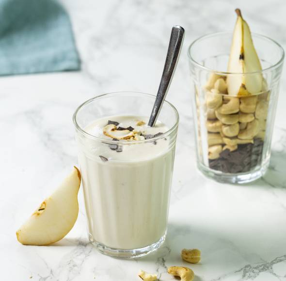 Cashew-Birnen-Shake
