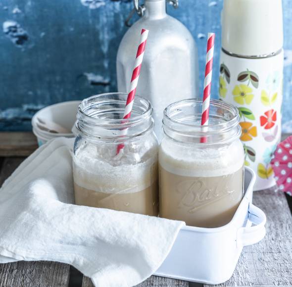 Eiskaffee klassisch im Monsieur Cuisine | ZauberMix Club Eiskaffee klassisch im Monsieur Cuisine | ZauberMix Club