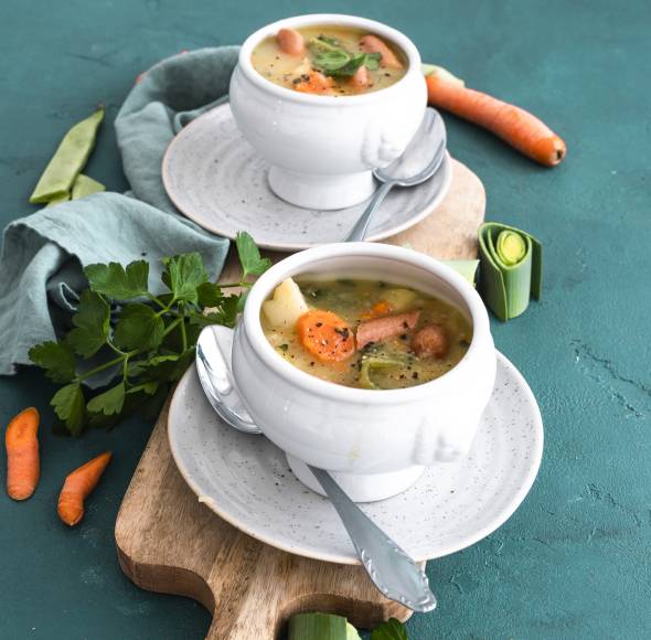 Rezeptsammlung: Eintöpfe und Gulasch Monsieur Cuisine | ZauberMix
