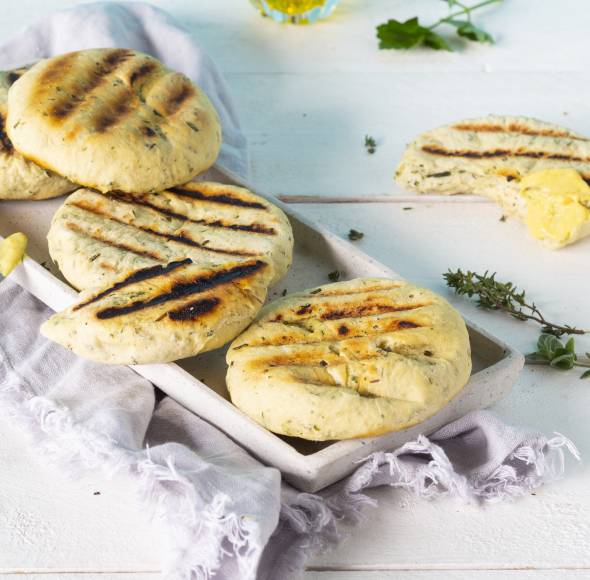 Schnelles Grillbrot mit dem Monsieur Cuisine | ZauberMix Schnelles Grillbrot mit dem Monsieur Cuisine | ZauberMix