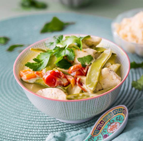 Leichte Kokossuppe mit Garnelen im Monsieur Cuisine | ZauberMix Leichte Kokossuppe mit Garnelen im Monsieur Cuisine | ZauberMix