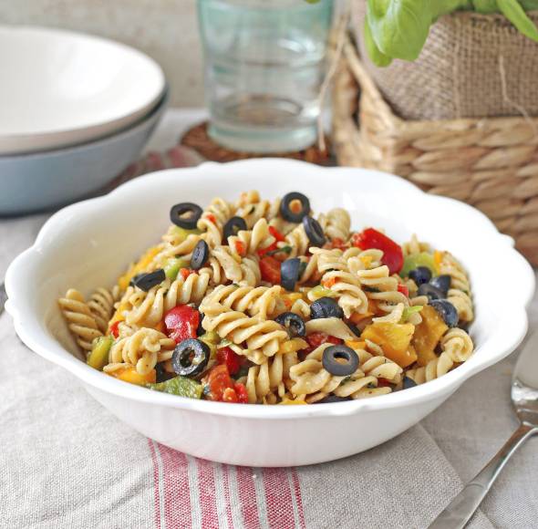 Spaghettisalat tropicana aus dem Monsieur Cuisine | ZauberMix Spaghettisalat tropicana aus dem Monsieur Cuisine | ZauberMix