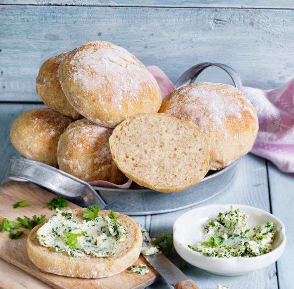Buttermilchbrötchen mit dem Monsieur Cuisine | ZauberMix Buttermilchbrötchen mit dem Monsieur Cuisine | ZauberMix