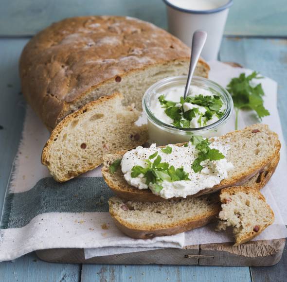Kartoffelbrot mit Speck