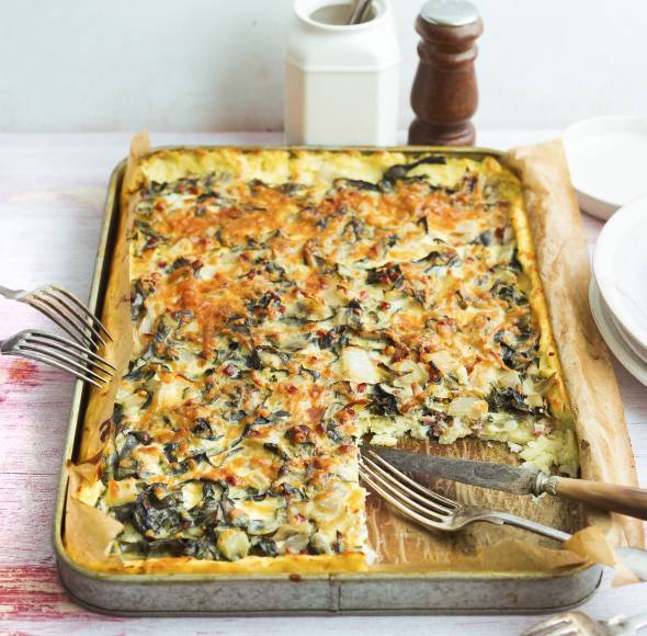 Kartoffelkuchen mit Mangold und Speck
