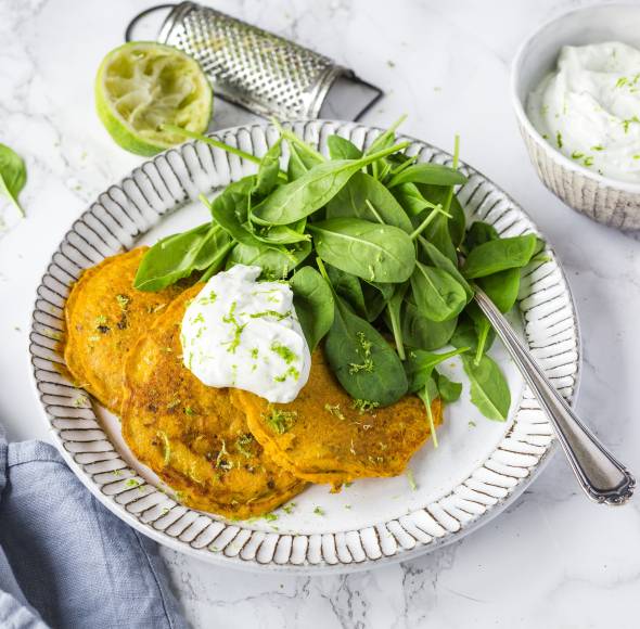 Zucchinipuffer mit Parmesan aus dem Monsieur Cuisine | ZauberMix