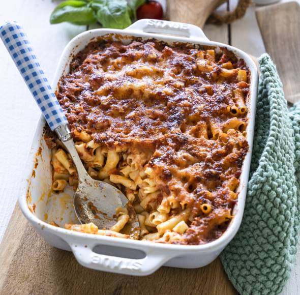 Maccheroni-Auflauf mit Tomatensoße