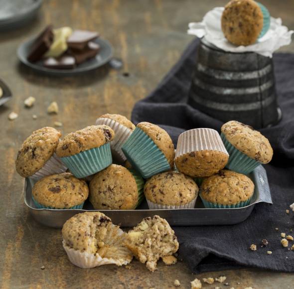 Saftige Rhabarbermuffins mit Streuseln | ZauberMix Saftige Rhabarbermuffins mit Streuseln | ZauberMix