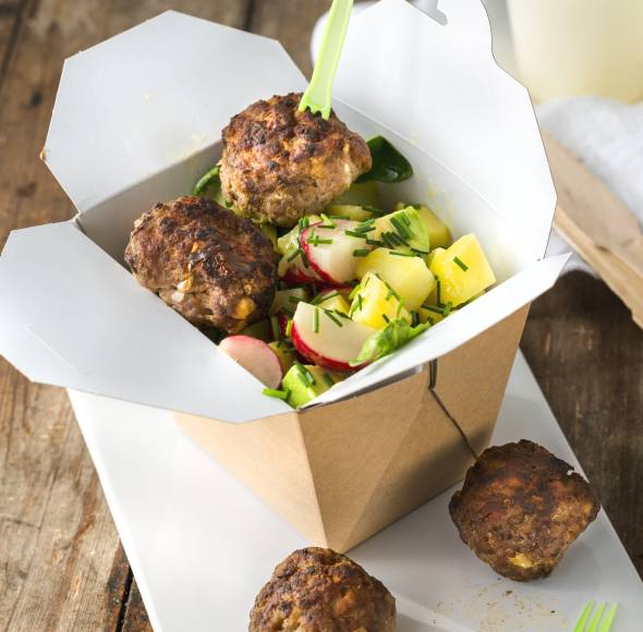 Schwäbischer Kartoffelsalat im Monsieur Cuisine | ZauberMix Schwäbischer Kartoffelsalat im Monsieur Cuisine | ZauberMix