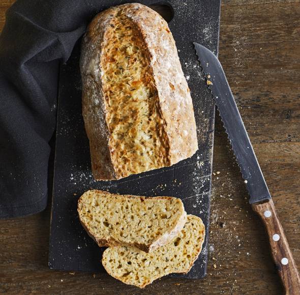 Pastinakenbrot mit Cheddar