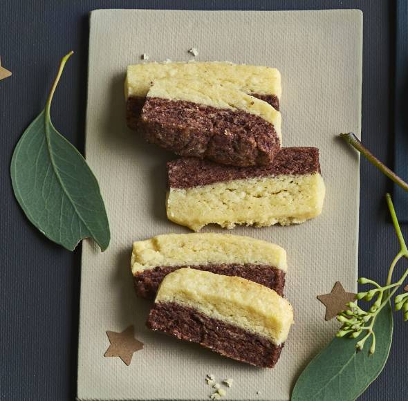Schwarz-Weiß-Schnecken backen mit dem Monsieur Cuisine | ZauberMix