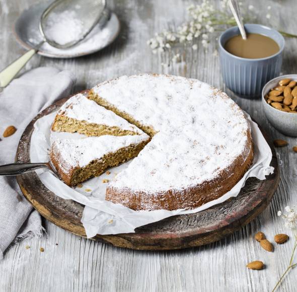 Schwedische Mandeltorte mit Vanillecreme mit dem Monsieur Cuisine ...