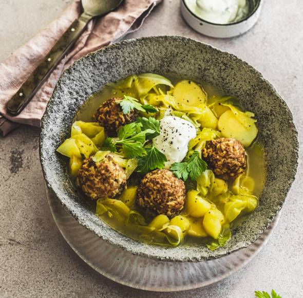 Rezeptsammlung: Eintöpfe und Gulasch Monsieur Cuisine | ZauberMix