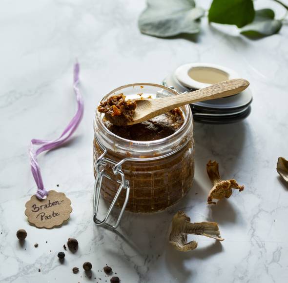 Rezeptsammlung: Pasten und Pesto im Monsieur Cuisine | ZauberMix Rezeptsammlung: Pasten und Pesto im Monsieur Cuisine | ZauberMix