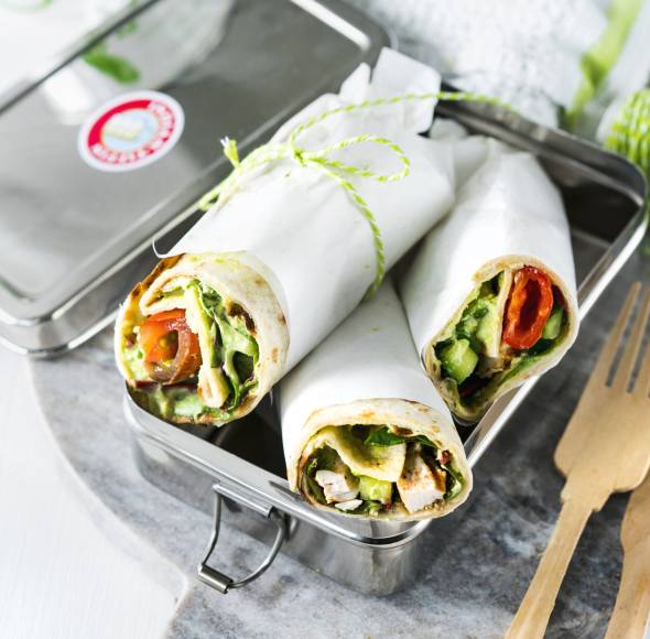 Wraps mit Hähnchenbrust und Avocado