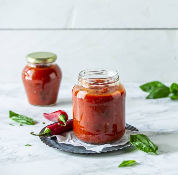 Würzige Tomatensoße aus dem Monsieur Cuisine | ZauberMix Würzige Tomatensoße aus dem Monsieur Cuisine | ZauberMix