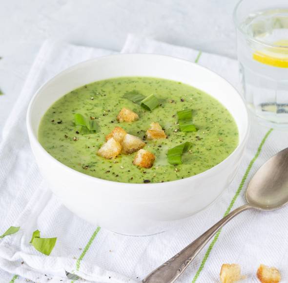 Bärlauch-Quark aus dem Monsieur Cuisine | ZauberMix Bärlauch-Quark aus dem Monsieur Cuisine | ZauberMix