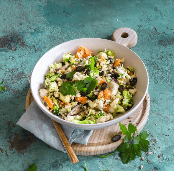 Brokkoli-Salat mit Pesto-Dressing im Monsieur Cuisine | ZauberMix