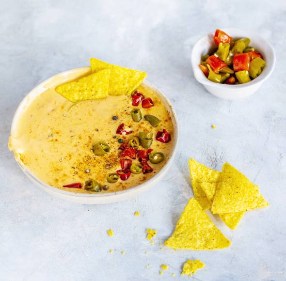 Scharfer Nacho Käse Dip mit dem Monsieur Cuisine