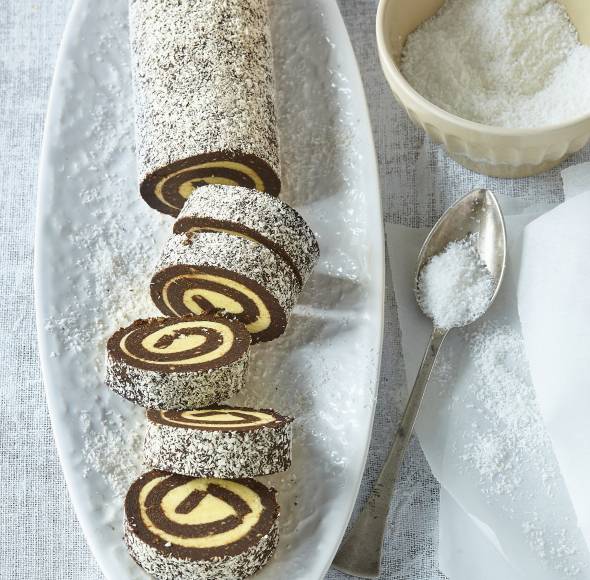 Schoko-Vanille-Biskuitrolle