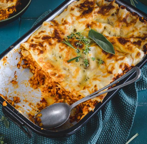 Vegane Lasagne mit roten Linsen