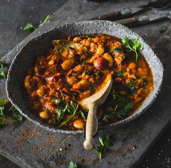 Weiße Riesenbohnen in Tomatensoße