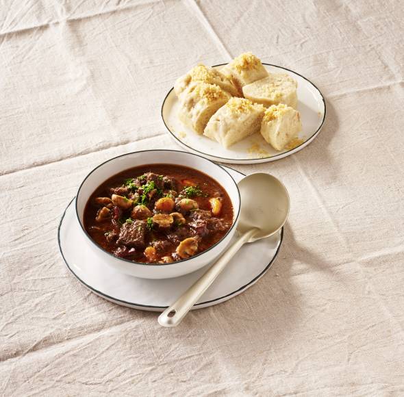 Bœuf bourguignon mit böhmischen Knödeln