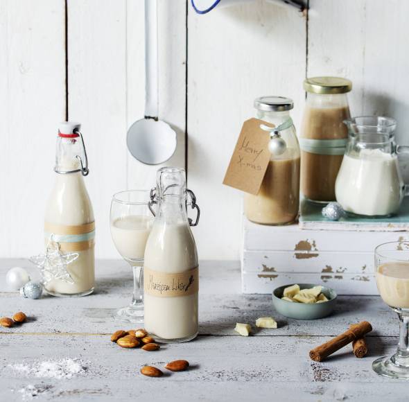 Rezeptsammlung: Weihnachtsliköre im Monsieur Cuisine | ZauberMix
