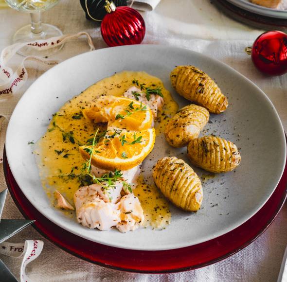 Orangen-Lachs aus dem Dampfgarer mit Fächerkartoffeln