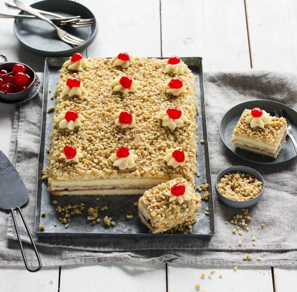 Frankfurter Kranz Schnitten