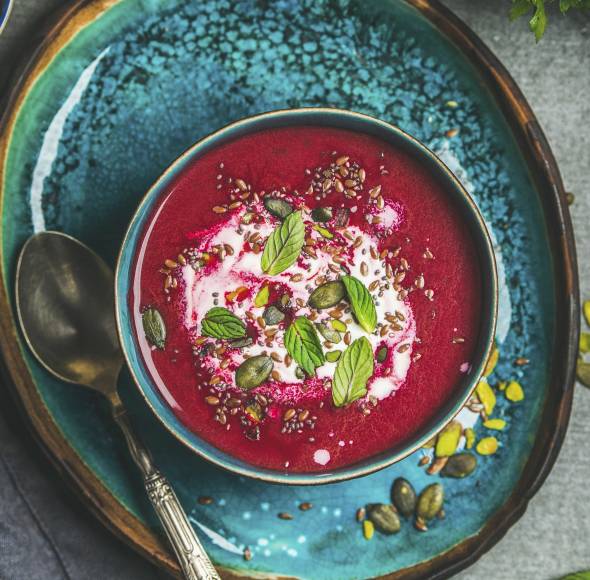 Rote-Bete-Saft mit Apfel im Monsieur Cuisine | ZauberMix Rote-Bete-Saft mit Apfel im Monsieur Cuisine | ZauberMix