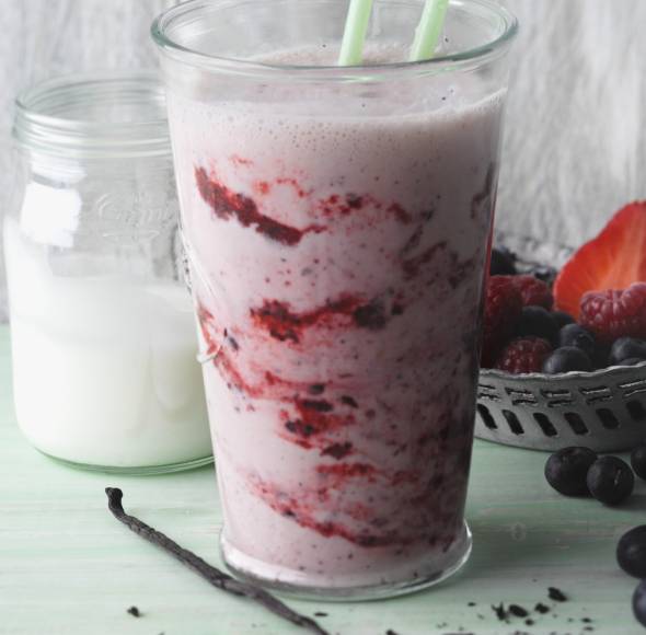 Erdbeer-Himbeer-Trinkjoghurt mit dem Monsieur Cuisine | ZauberMix Erdbeer-Himbeer-Trinkjoghurt mit dem Monsieur Cuisine | ZauberMix