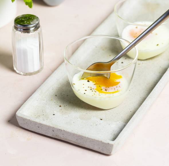 Gedämpftes Ei im Glas