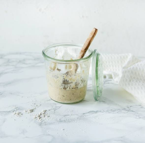 Klassischer Sauerteigansatz
