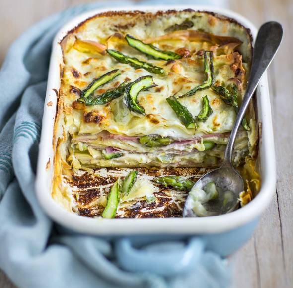 Spargellasagne mit Schinken