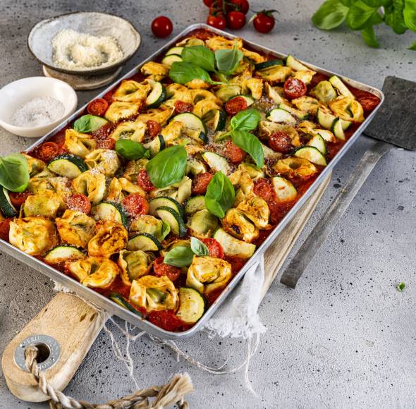 Tortellini Italiana vom Blech