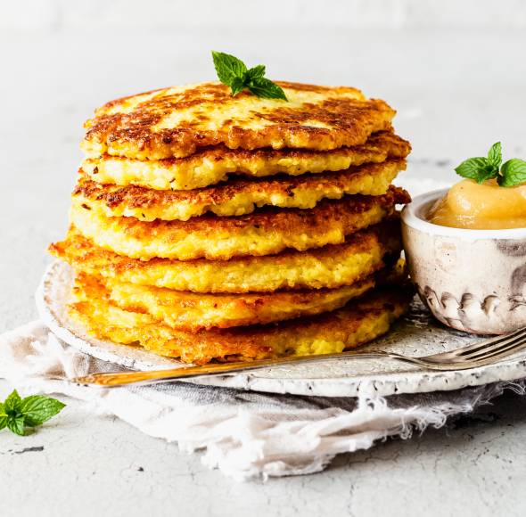 Kartoffelpuffer mit Apfelmus