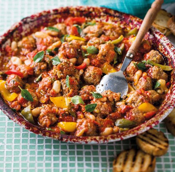 Mini-Frikadellen mit Baked Beans