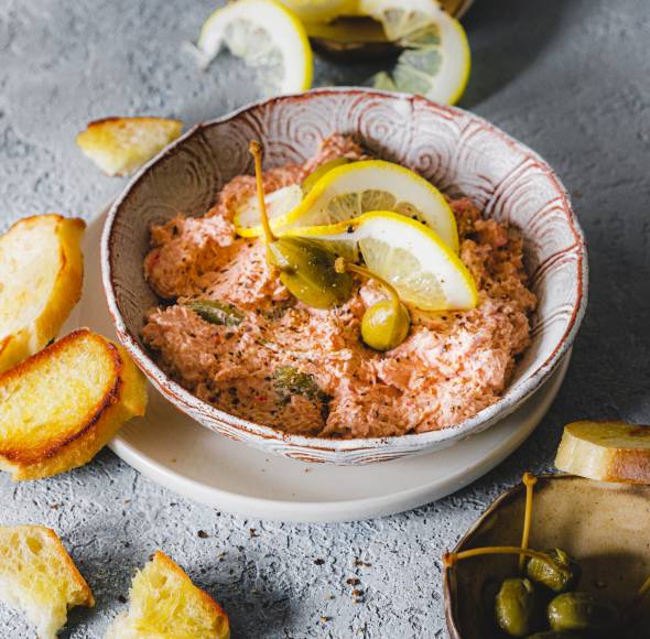 Sabrinas Paprika-Käse-Dip im Monsieur Cuisine | ZauberMix
