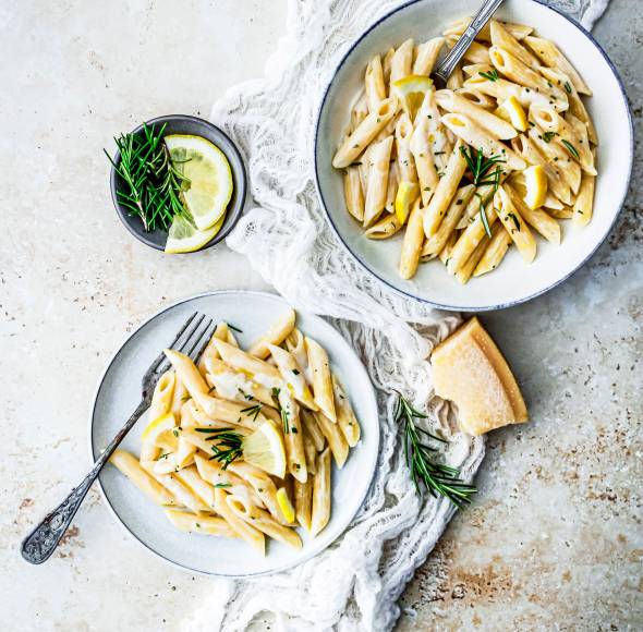 Cremige Zitronenpenne