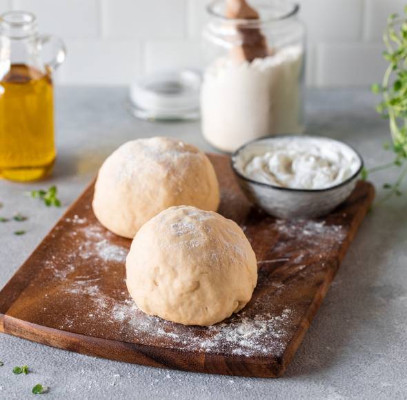 Pizza mit Quark-Öl-Teig