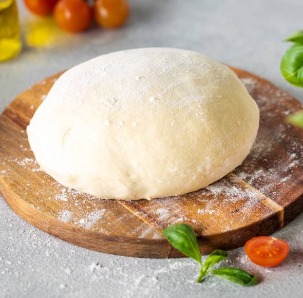 Pizzateig mit frischer Hefe aus dem Monsieur Cuisine | ZauberMix Pizzateig mit frischer Hefe aus dem Monsieur Cuisine | ZauberMix