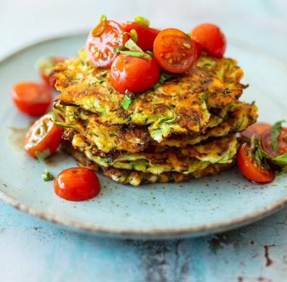 Zucchini-Feta-Puffer