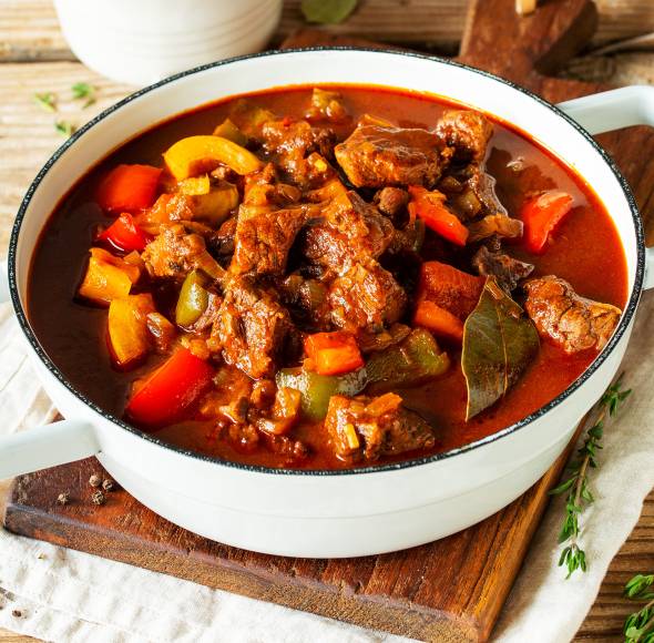 Würziger Räubertopf mit Paprika